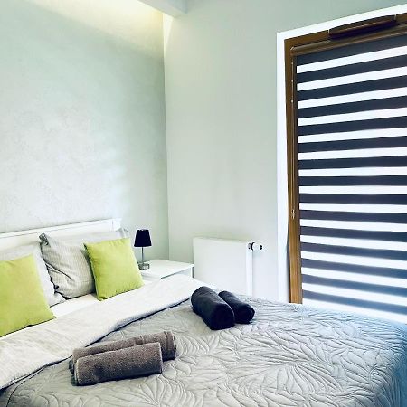 Modern Silver Apartment Krakow Exterior photo